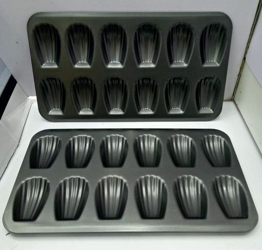 High-Quality 12-Slot Nonstick Madeleines & Cookie Baking Tin – Heavy-Duty Carbon Steel Tray