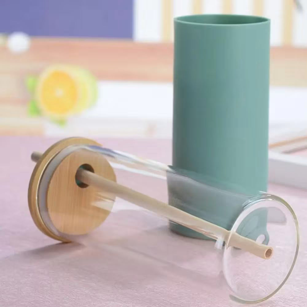 590ml Glass Tumbler with Bamboo Lid & Straw