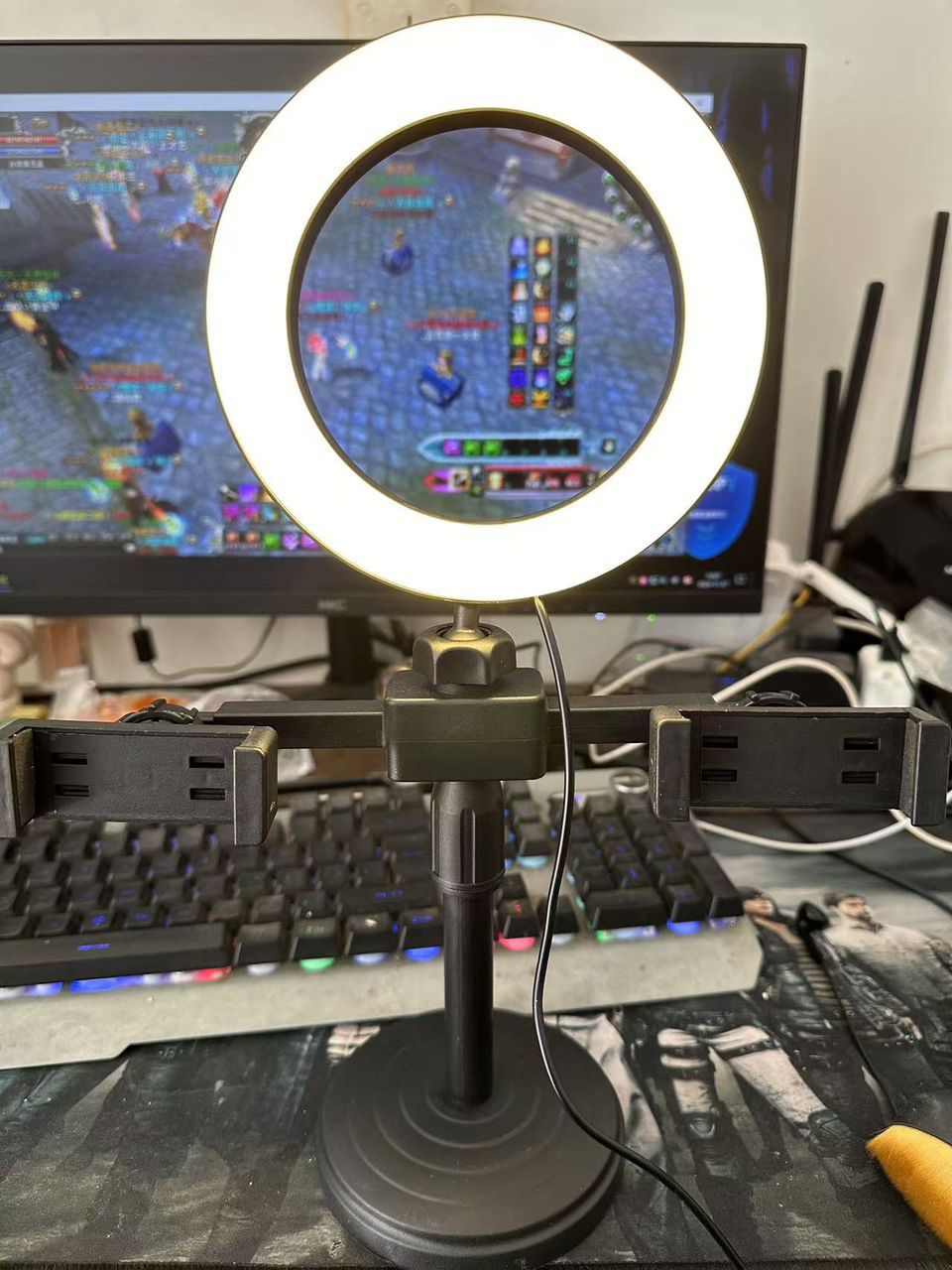 Ring light with Universal Dual Position Mobile phone Clip Mini Metal Desktop Multi-function Tripod Bracket Holder for Live Bracket